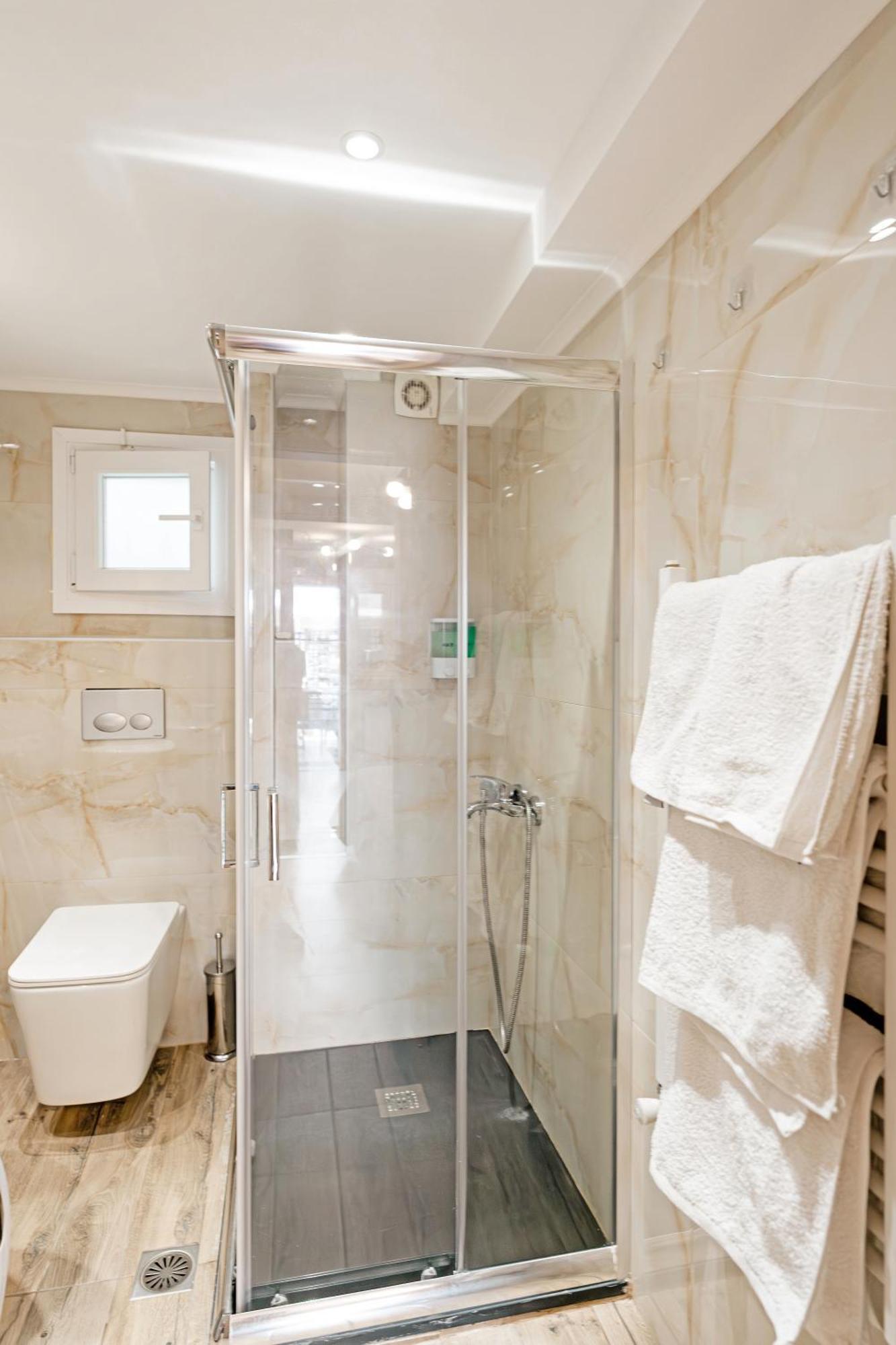 Apartment Diamond & Pearl Peraia (Thessaloniki)