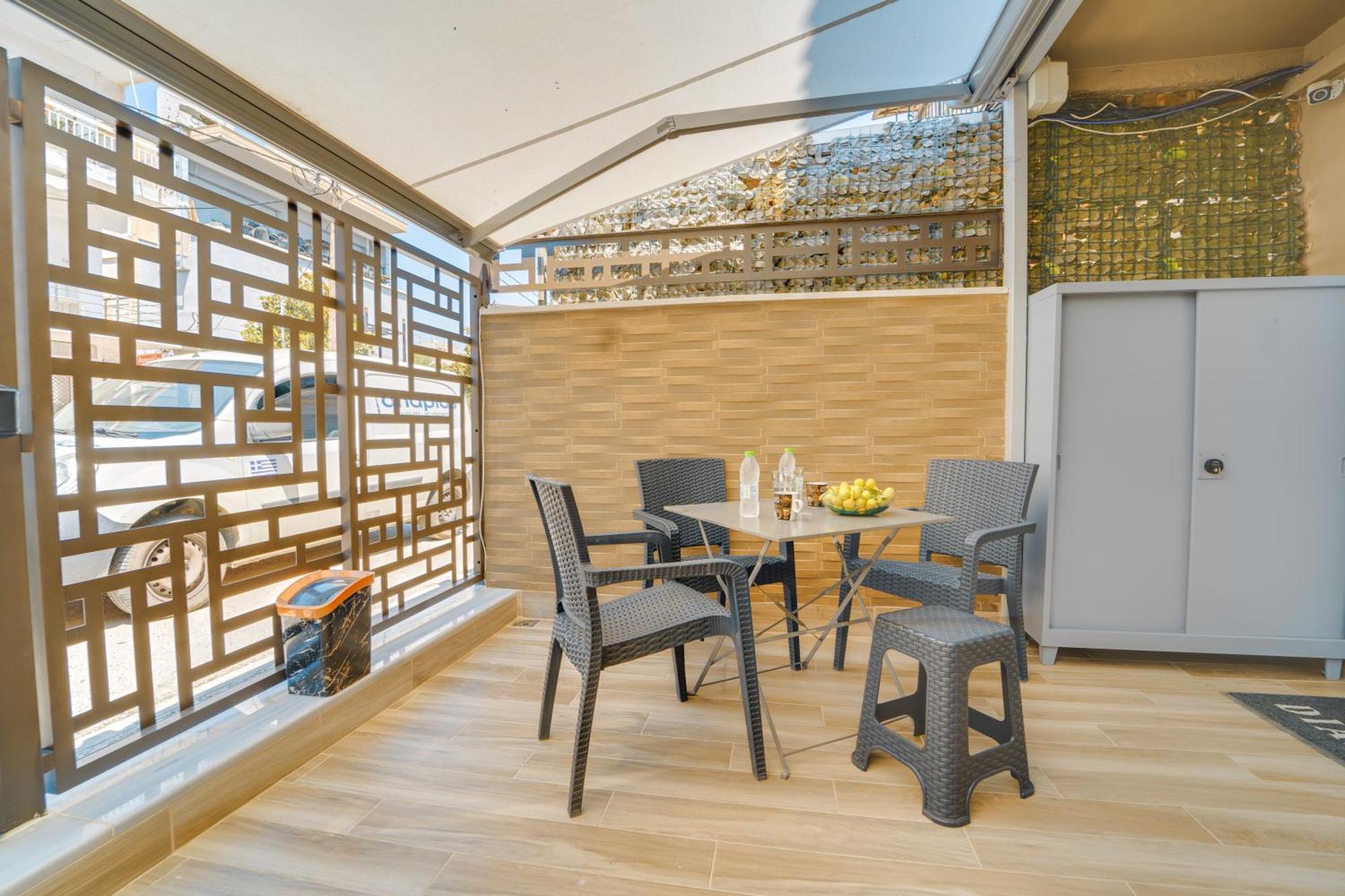 Diamond & Pearl Apartment *